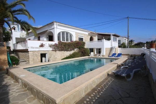 Chalet independiente en venta en Cometa-Carrió, Calpe photo 1