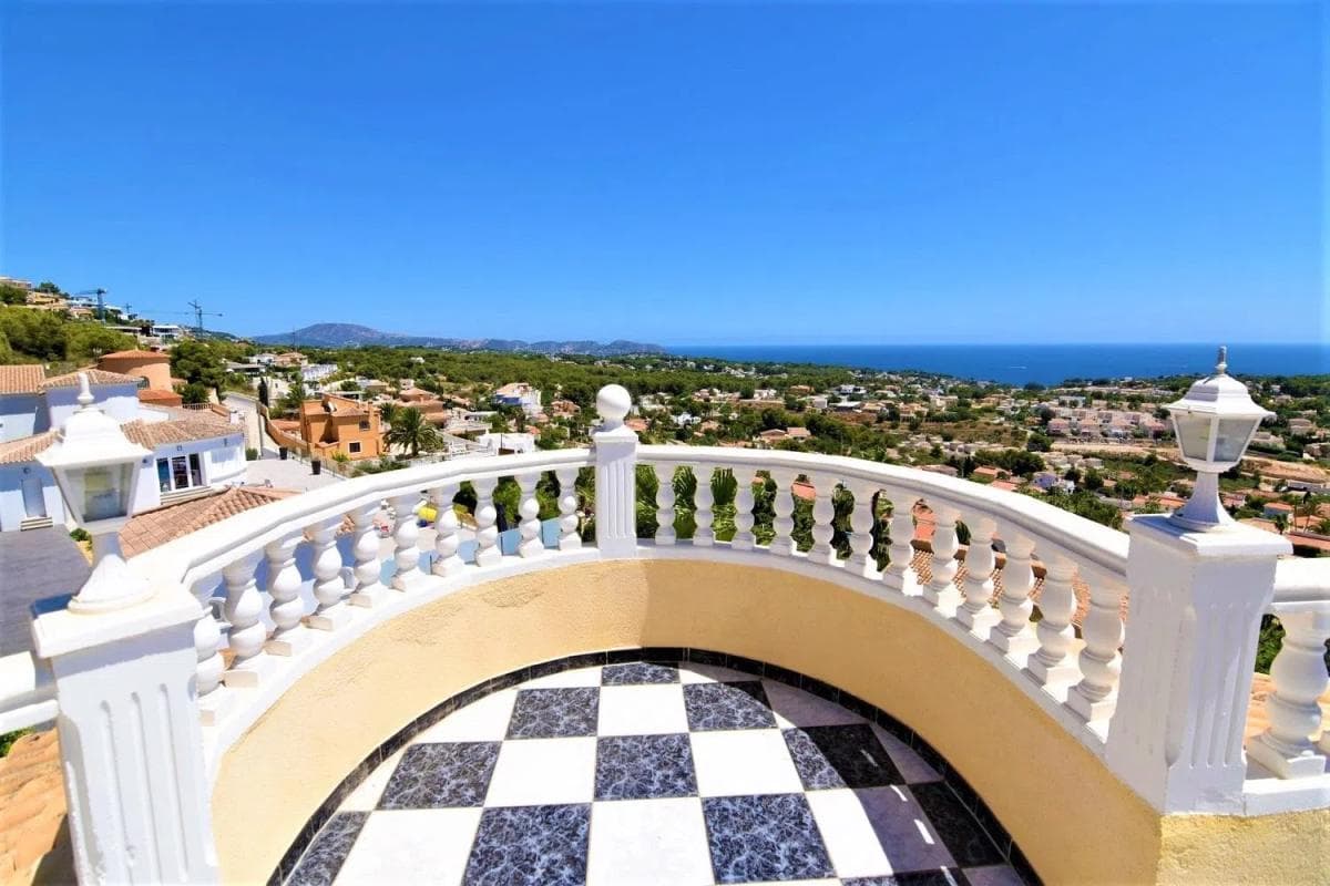 Sale of independent chalet in Cometa-Carrió, Calpe
photo 3