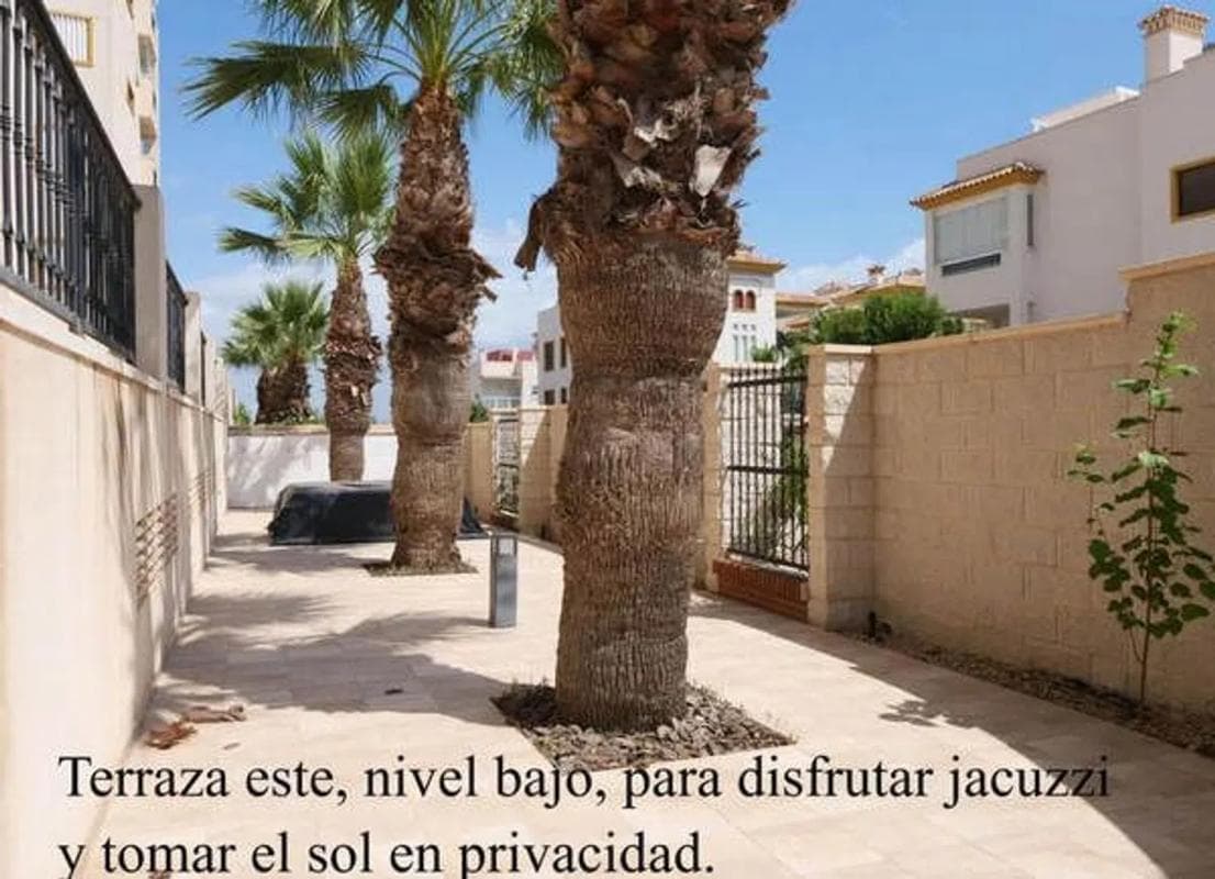 Venta de piso en Urbanizaciones, Guardamar del Segura
photo 5