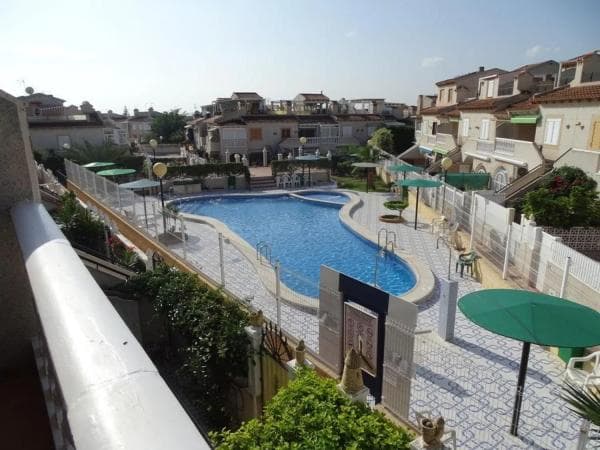 Chalet independiente en venta en Urbanizaciones, Guardamar del Segura photo 1