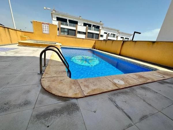 Chalet independiente en venta en Urbanizaciones, Guardamar del Segura photo 1