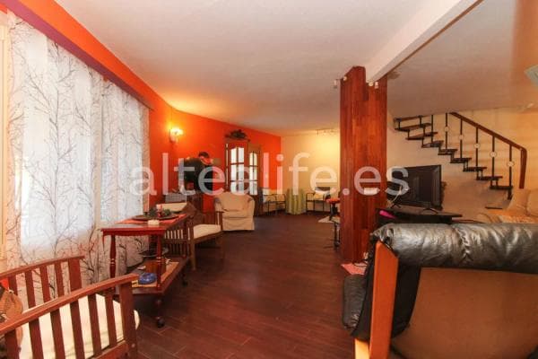 Chalet independiente en venta en Calle el Torcas, Altea thumbnail 2