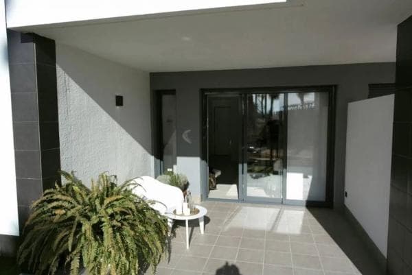 Chalet independiente en venta en Urbanizaciones, Guardamar del Segura photo 1