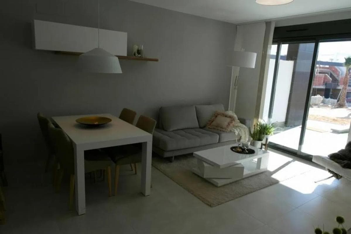 Venta de chalet independiente en Urbanizaciones, Guardamar del Segura
photo 5