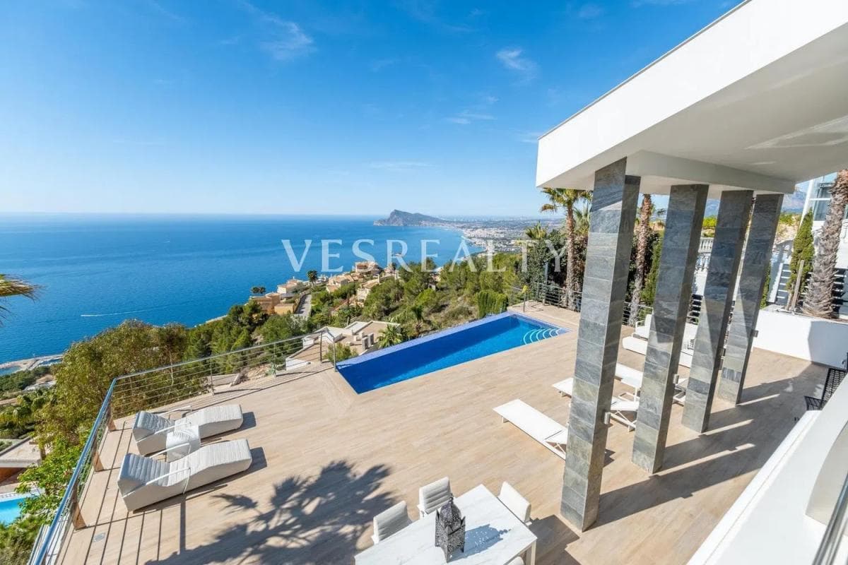 Venta de chalet independiente en Calle Irlanda del Norte, Altea
photo 2