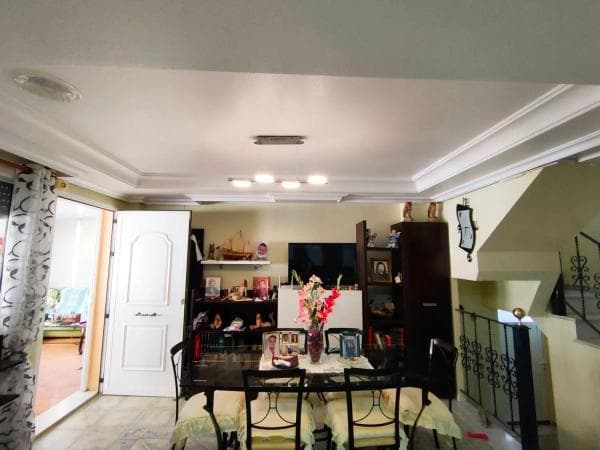 Chalet independiente en venta en Urbanizaciones, Guardamar del Segura thumbnail 2