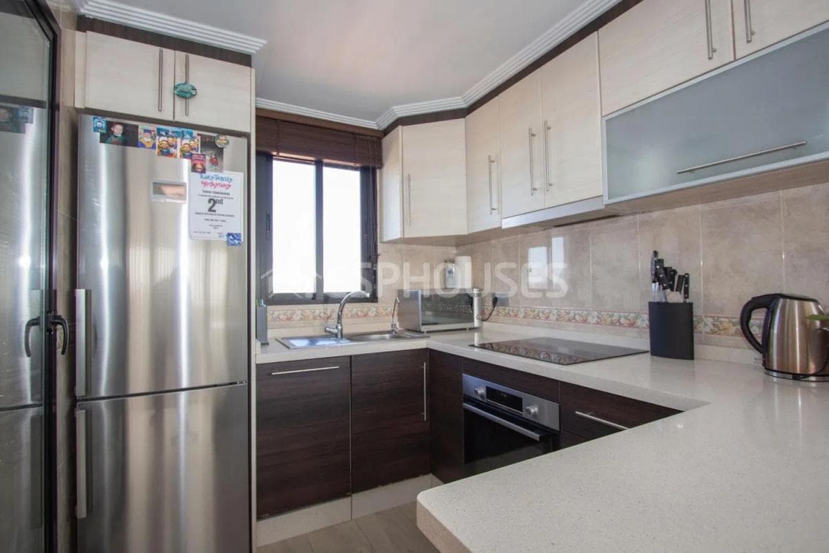 Sale of apartment in Puerto Deportivo, Guardamar del Segura
photo 5