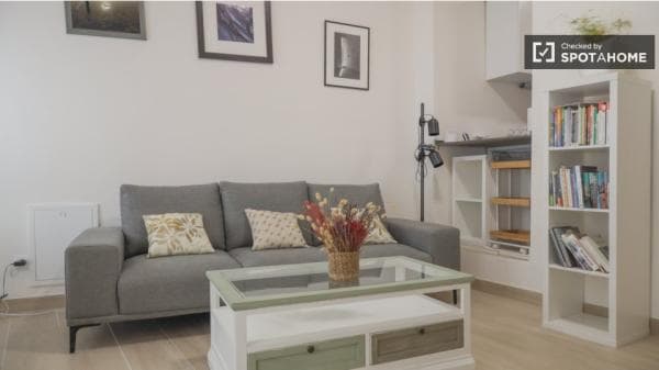Apartment for rent in , Madrid thumbnail 2