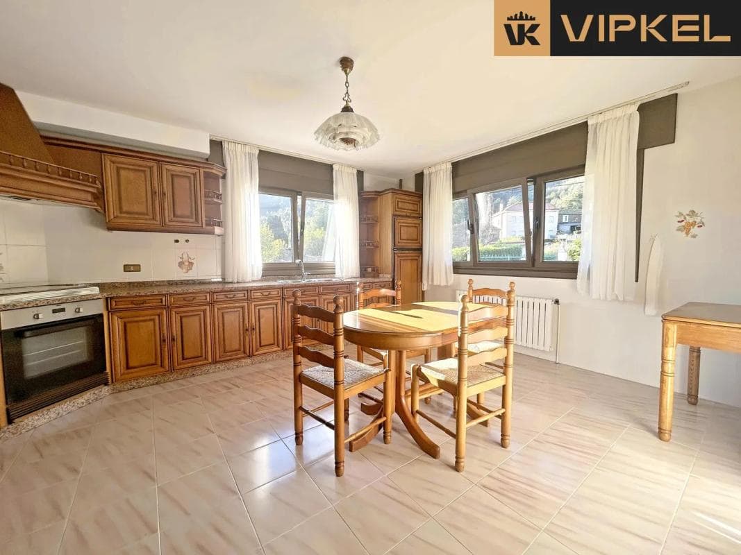 Casa independiente en Vilasuso, Carral
photo 5