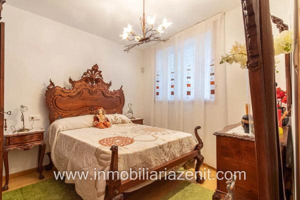 Chalet independiente en venta en , Boiro thumbnail 2