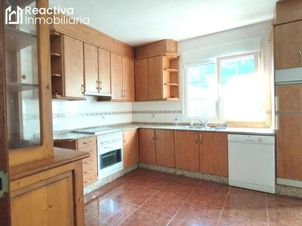 Chalet independiente en venta en , Teo thumbnail 2