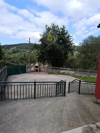 Chalet independiente en venta en , San Sadurniño thumbnail 2