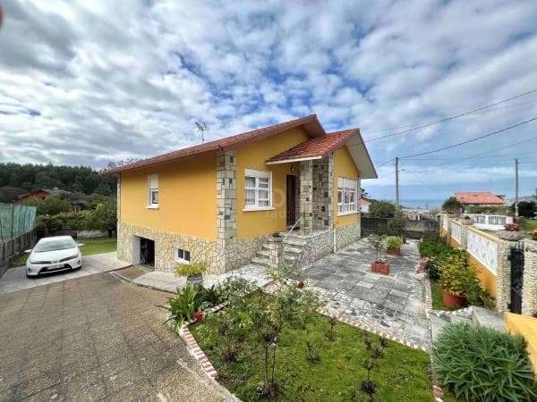 Chalet independiente en venta en , Ares photo 1