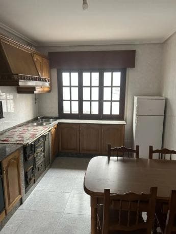 Chalet independiente en venta en , Ortigueira thumbnail 1
