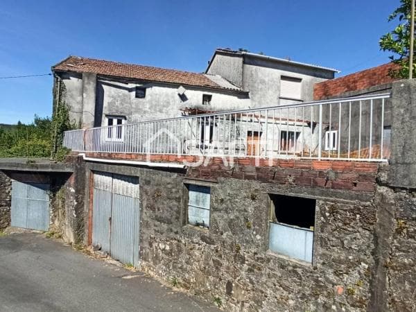 Chalet independiente en venta en , Rianxo thumbnail 1