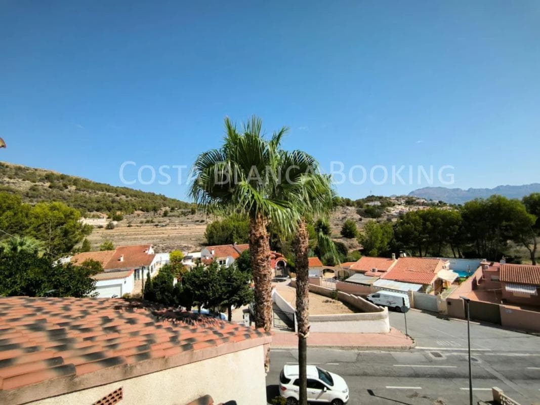 Venta de chalet independiente en Calle Riu Guadiana, Alfaz del Pi
photo 2