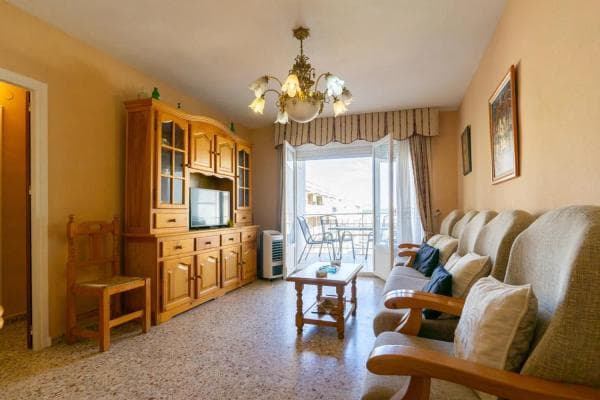 Продажа квартиры в Avenida de Ronda, Санта Пола photo 1