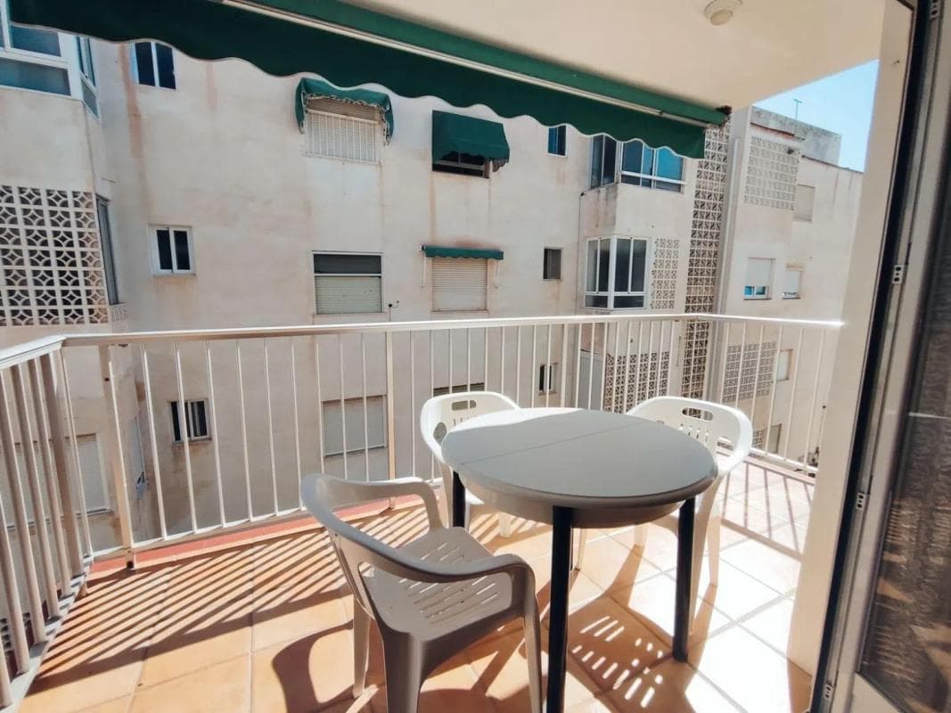 Venta de piso en Avenida Vicente Blasco Ibañez, Santa Pola
photo 4