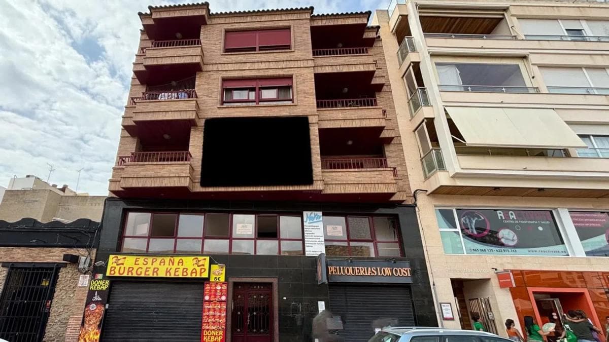 Продажа квартиры на Calle Almirante Antequera, Санта Пола
photo 2