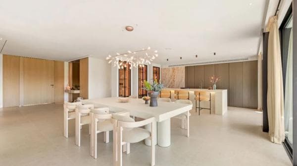 Chalet independiente en venta en Calle Casiopea 5F, 28, Marbella thumbnail 2
