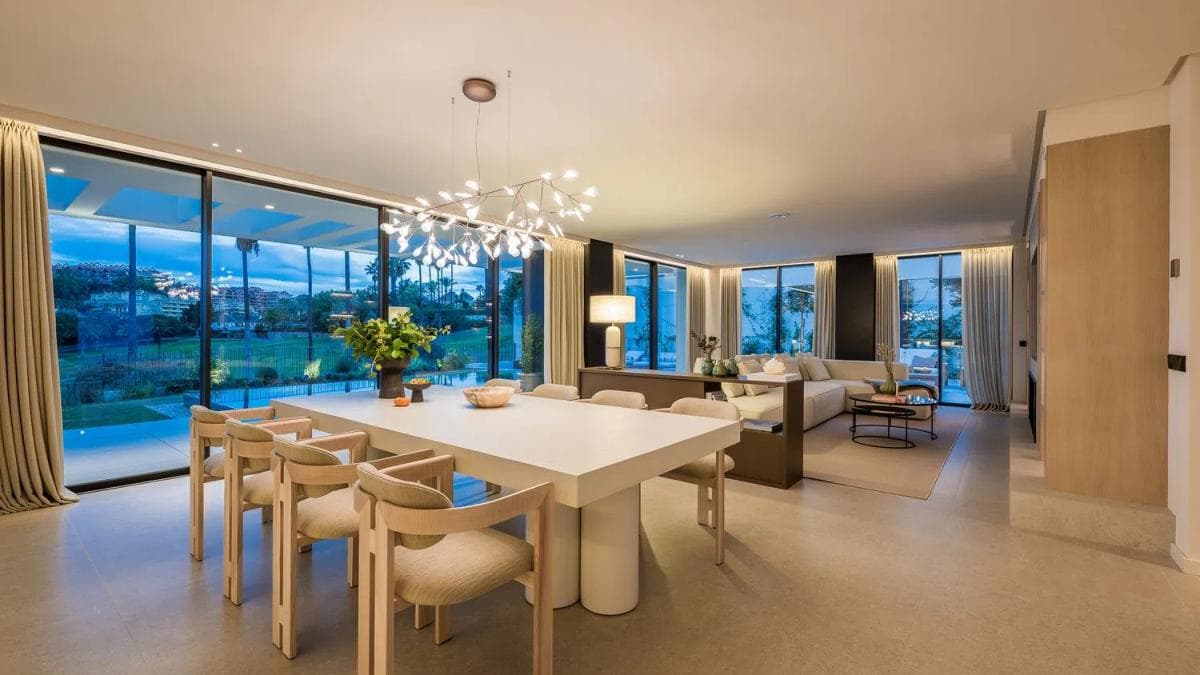 Venta de chalet independiente en Barrio Los Naranjos, Marbella
photo 5