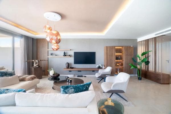Piso en venta en Barrio Los Naranjos, Marbella photo 1