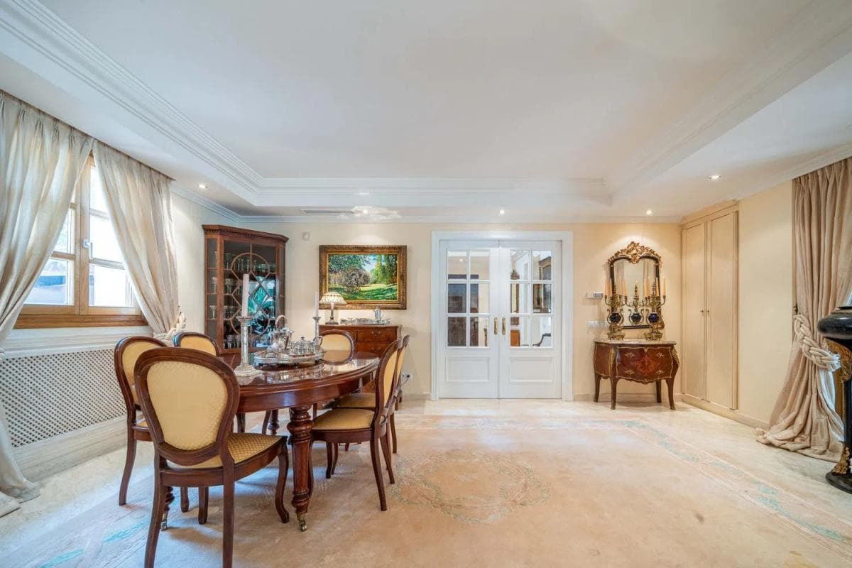 Venta de chalet independiente en Barrio Las Brisas, Marbella
photo 5