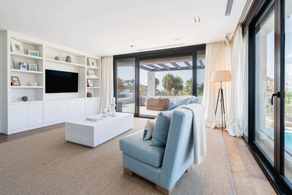 Venta de chalet independiente en Barrio Los Naranjos, Marbella
photo 4