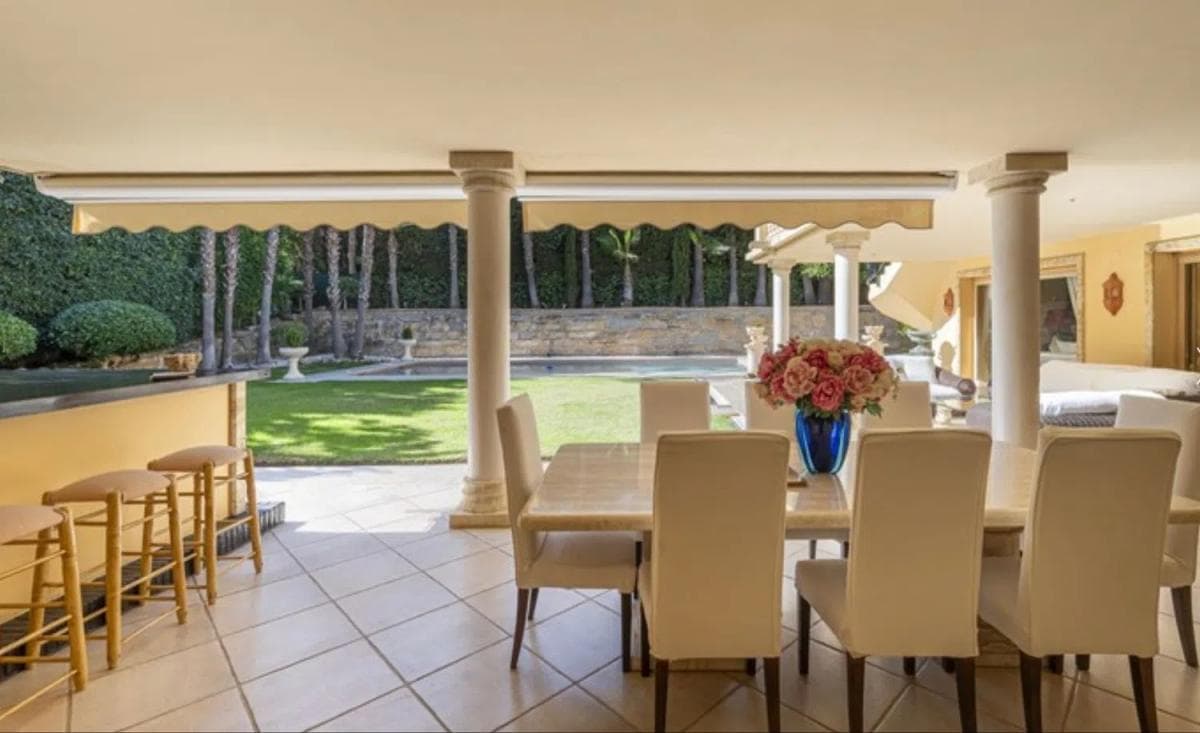 Venta de chalet independiente en Barrio Las Brisas, Marbella
photo 2