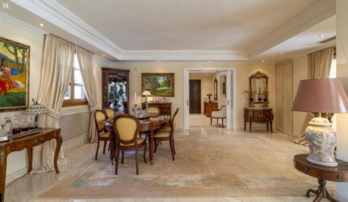 Venta de chalet independiente en Barrio Las Brisas, Marbella
photo 4
