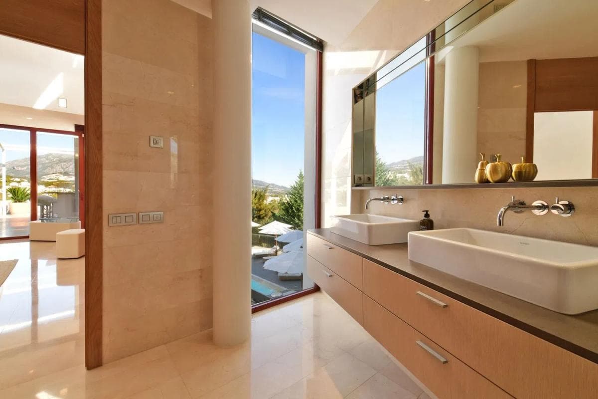 Venta de chalet independiente en Avenida Avenue Calderón de la Barca, Marbella
photo 5