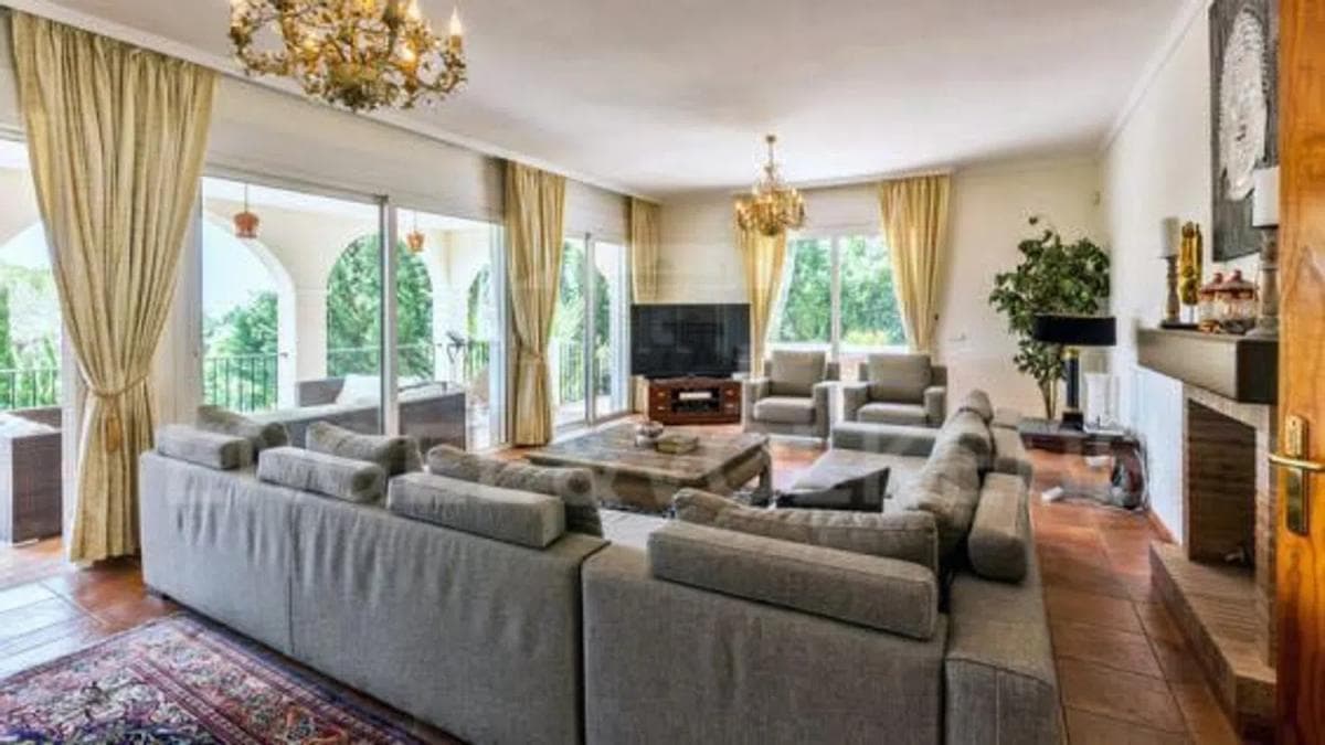 Venta de chalet independiente en De alcala, Marbella
photo 4
