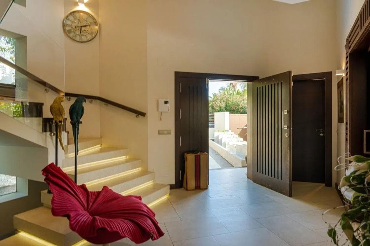 Venta de chalet independiente en Barrio Los Naranjos, Marbella
photo 3