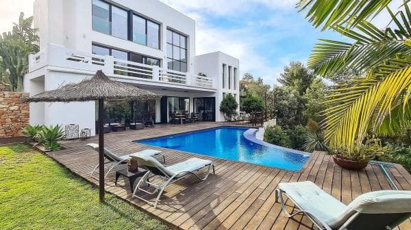 Chalet independiente en venta en El Montgó, Denia photo 1
