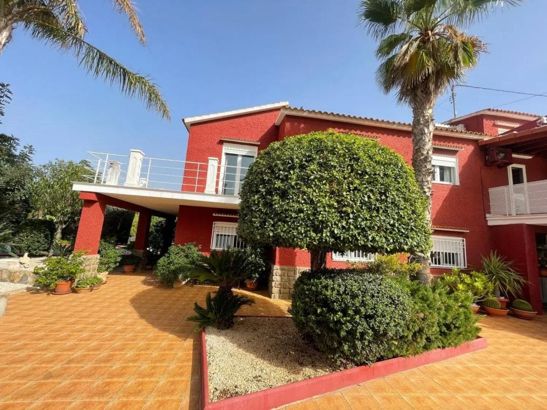Property photo 2