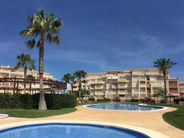 Mieszkanie na sprzedaż w Calle Coll Verd, Denia photo 1