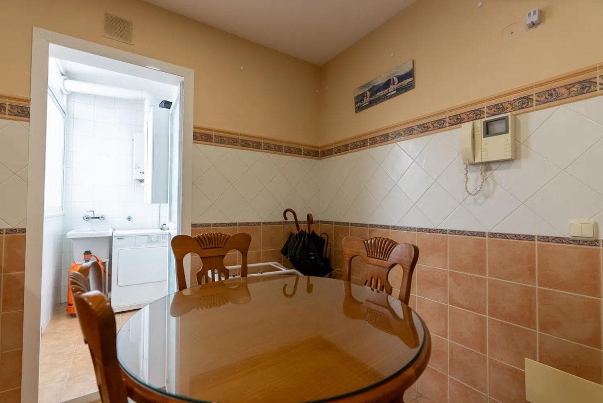 Sale of apartment in Calle Real, 91, Estepona
photo 4
