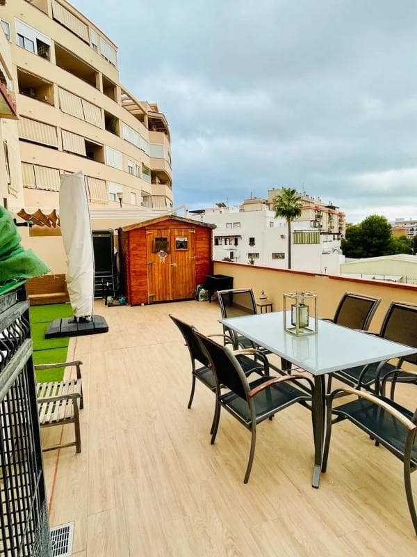 Sale of apartment in Calle Guillermo Cabrera, 1, Estepona
photo 5