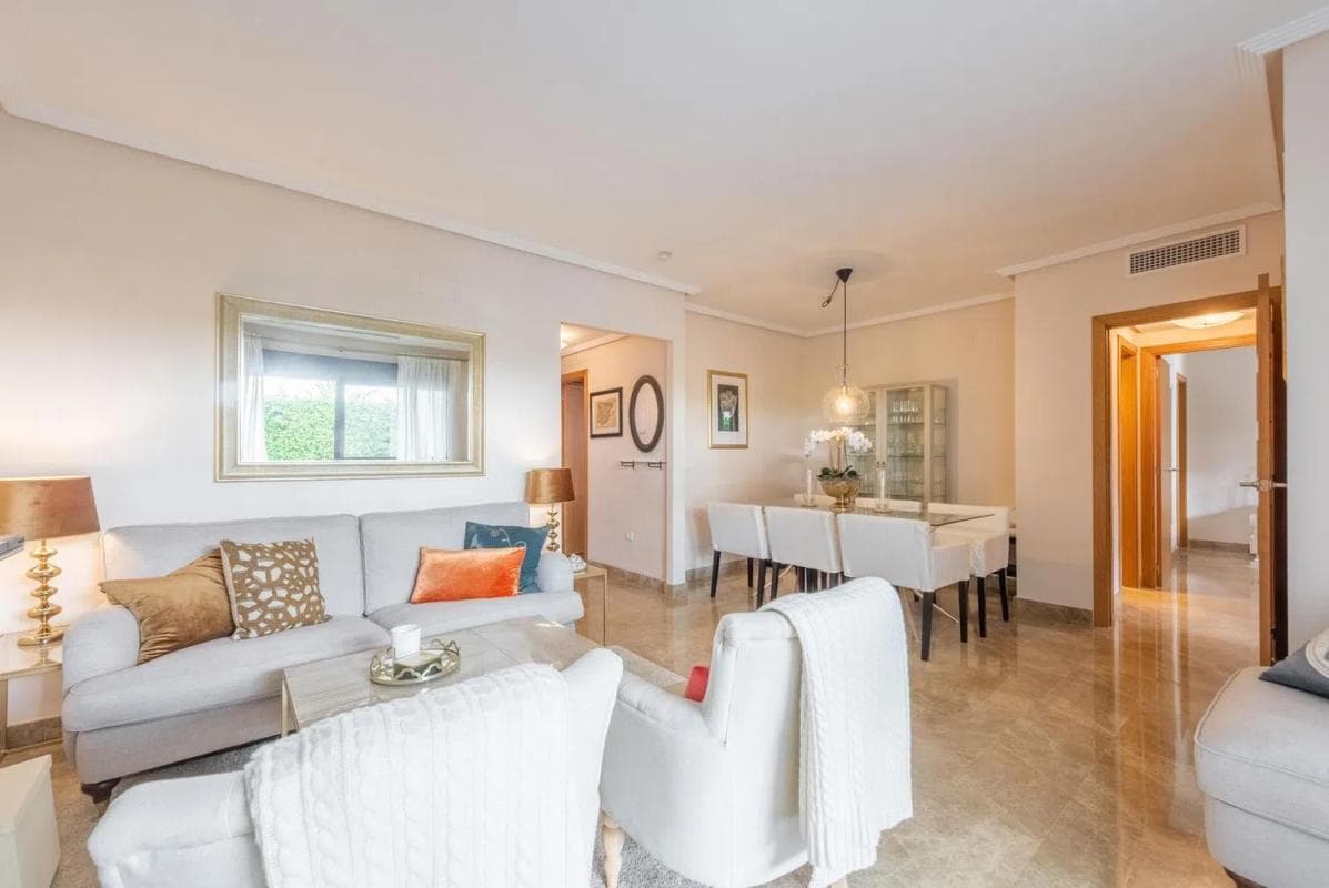Продажа квартиры на Barrio Centro, Эстепона
photo 3