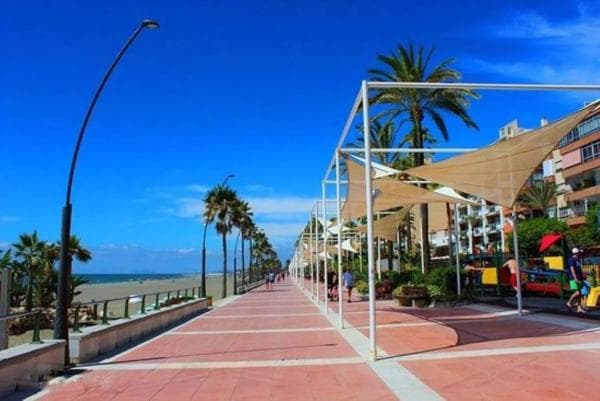 Apartment for sale in Barrio Parque Central, Estepona photo 1
