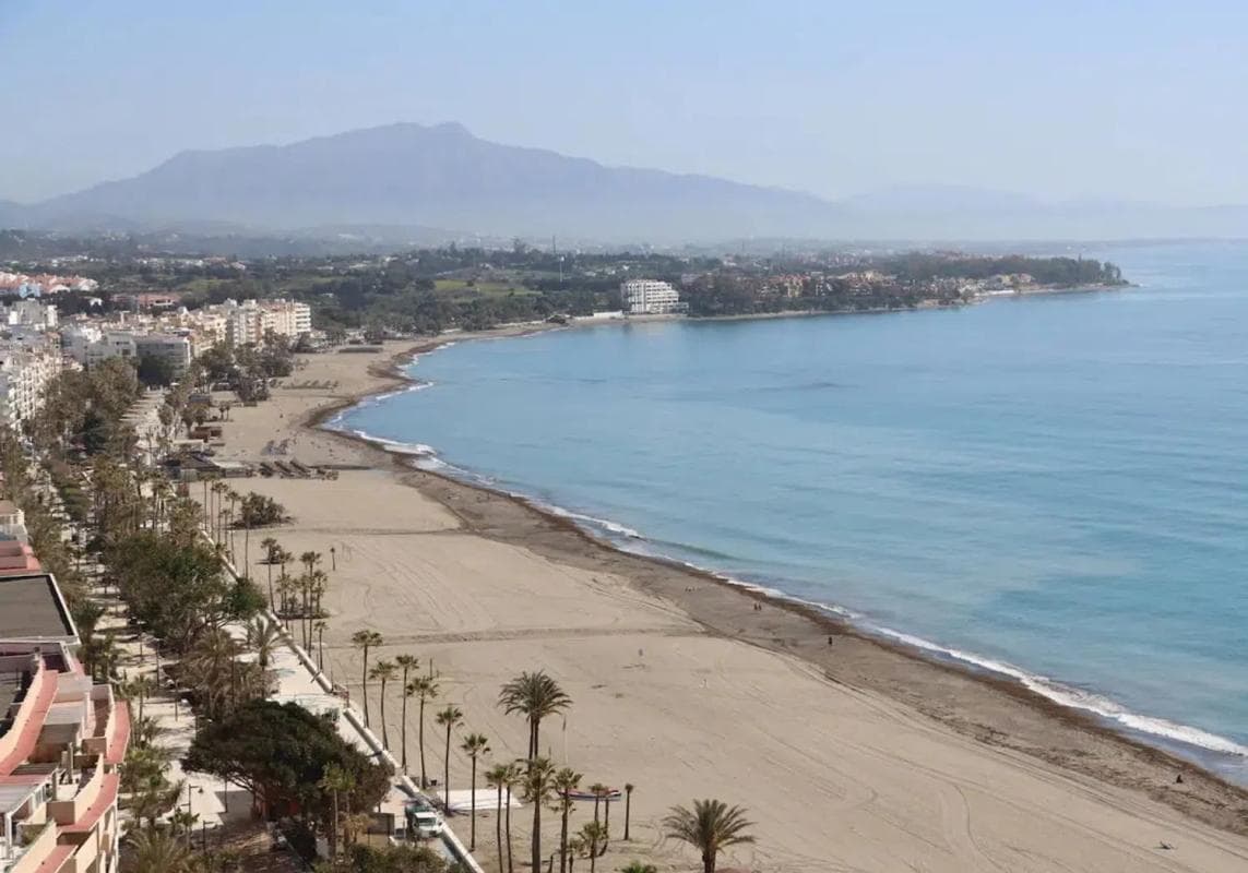 Venta de piso en Calle Hinojo, Estepona
photo 5