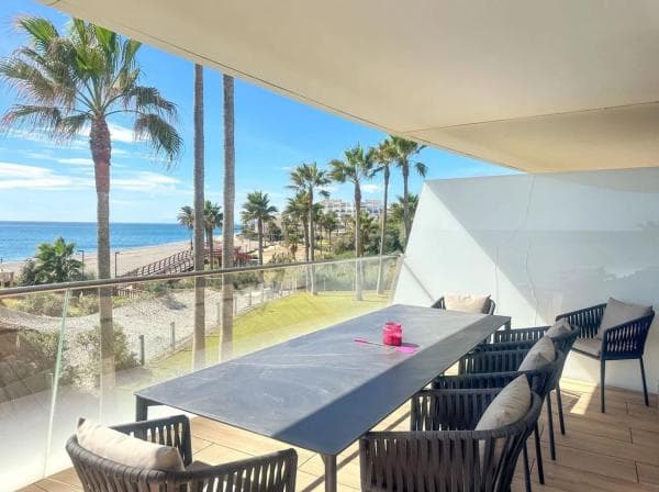Mieszkanie na sprzedaż w The Edge by Kronos Homes s/n, Estepona thumbnail 1