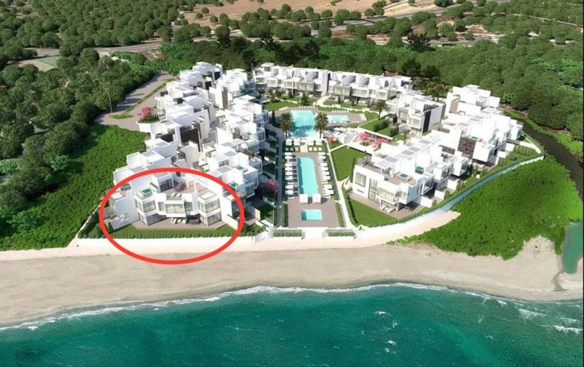 Продажа отдельного шале в Urbanizacion Playa de Guadalobon, Эстепона photo 4