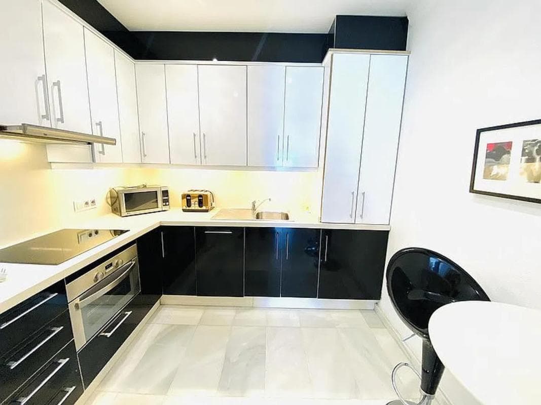 Sale of independent chalet in Barrio Centro, Estepona
photo 5