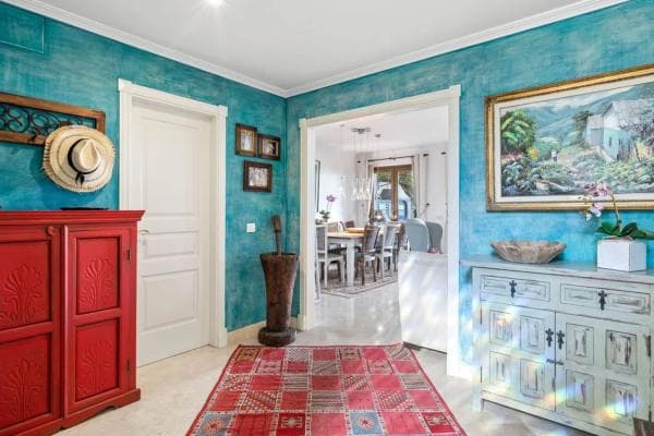 Detached villa for sale in Calle Jazmín, 104, Estepona thumbnail 2