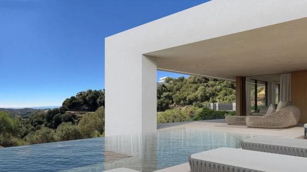 Detached villa for sale in Carril de la resinera, 56, Estepona photo 1