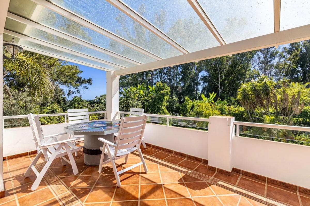 Sale of independent chalet in Calle Trajano, 22, Estepona
photo 5
