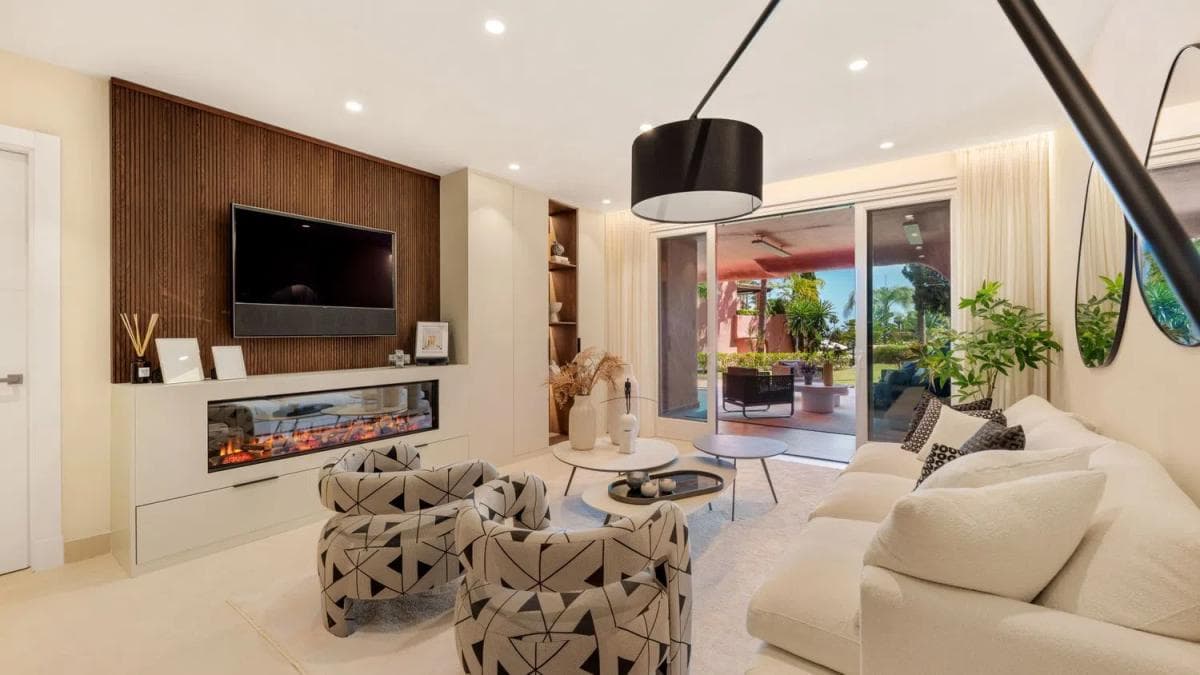 Venta de piso en Barrio Guadalmansa, Estepona
photo 5