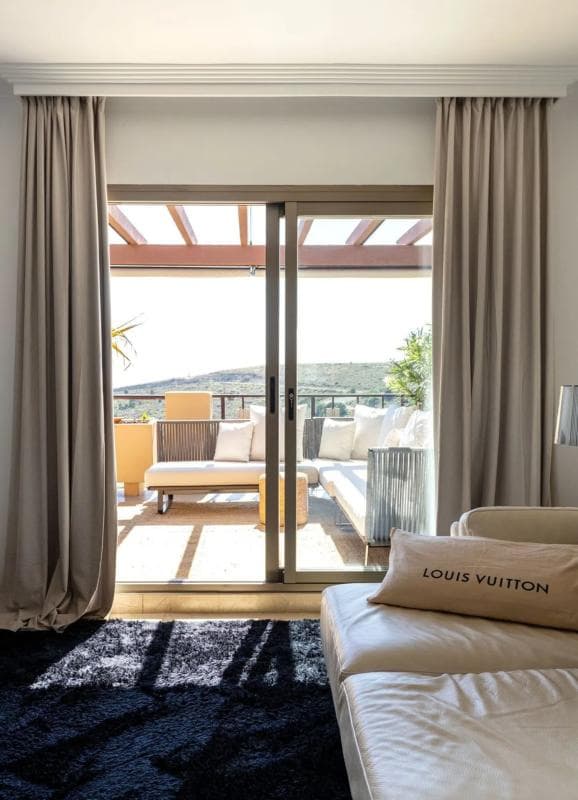 Venta de piso en Barrio Parque Central, Estepona
photo 3