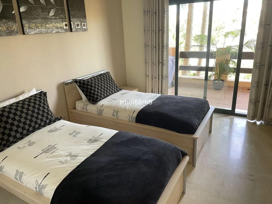 Продажа квартиры на Urbanización El Campanario, 3, Эстепона
photo 4